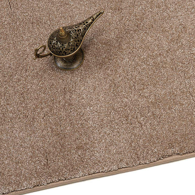 Fantasy ruskeanharmaa