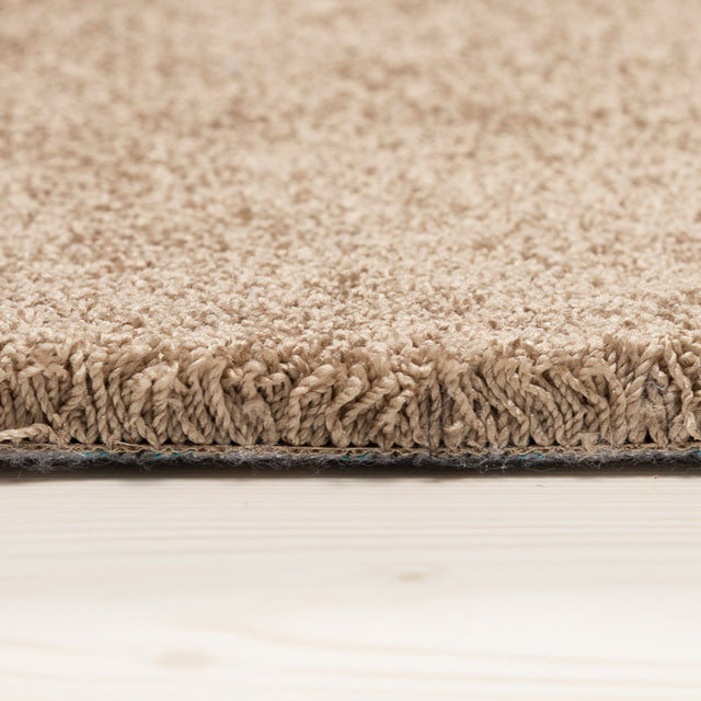 Fantasy ruskeanharmaa