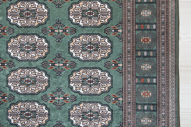 New Bokhara Silk vihreÀ