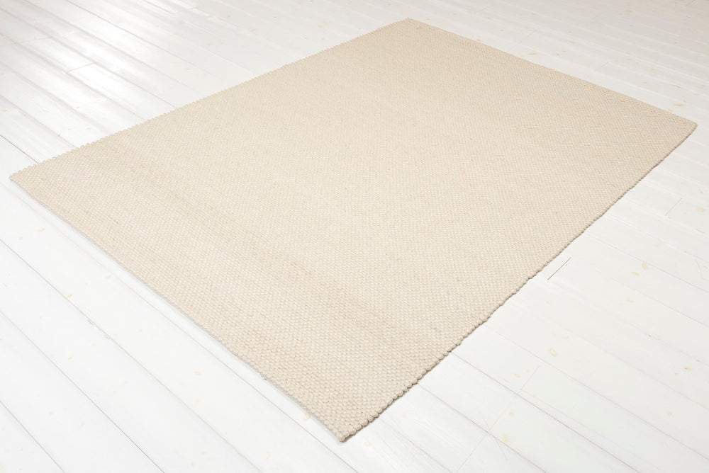 Nature Universe valkoinen