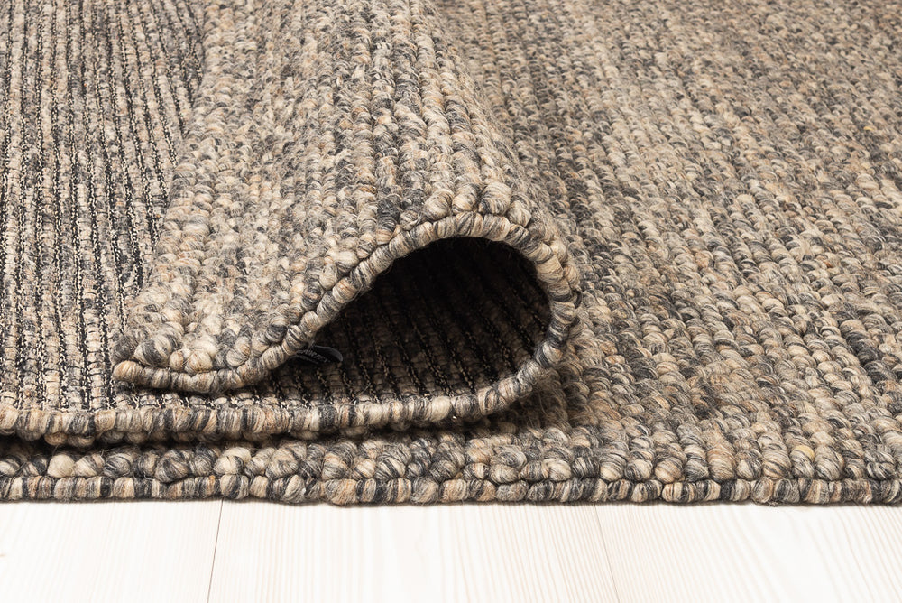 Nature Elegance tummanharmaa